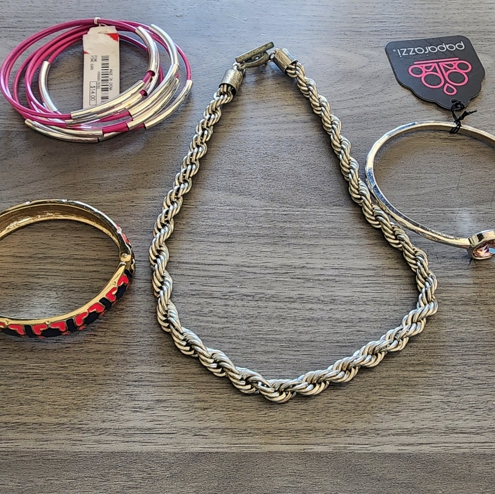 Grab Bag of Jewelry $10